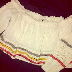 Boho off shoulder cropped peasant top S